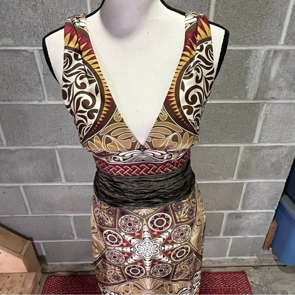 Nicole Miller silk dress. - Picture 3 of 13